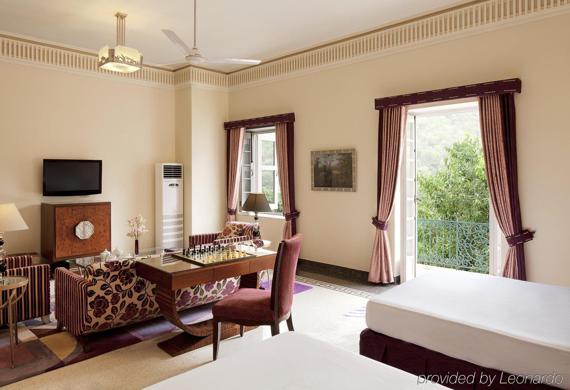 Ramgarh Lodge, Jaipur - Ihcl Seleqtions Room photo